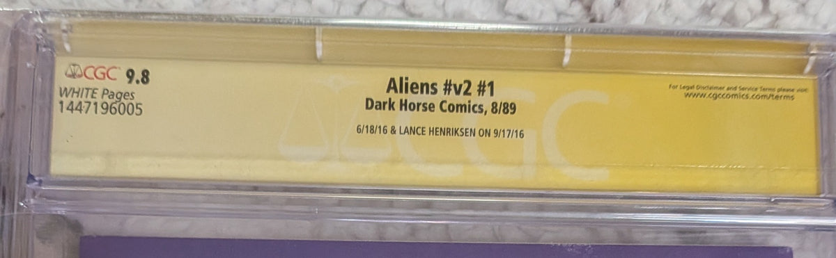 Sigourney Weaver, Bill Paxton, Lance Henriksen +9 Cast-Signed Dark Horse Comics Aliens #v2 #1 (1989) CGC Signature Series 9.8
