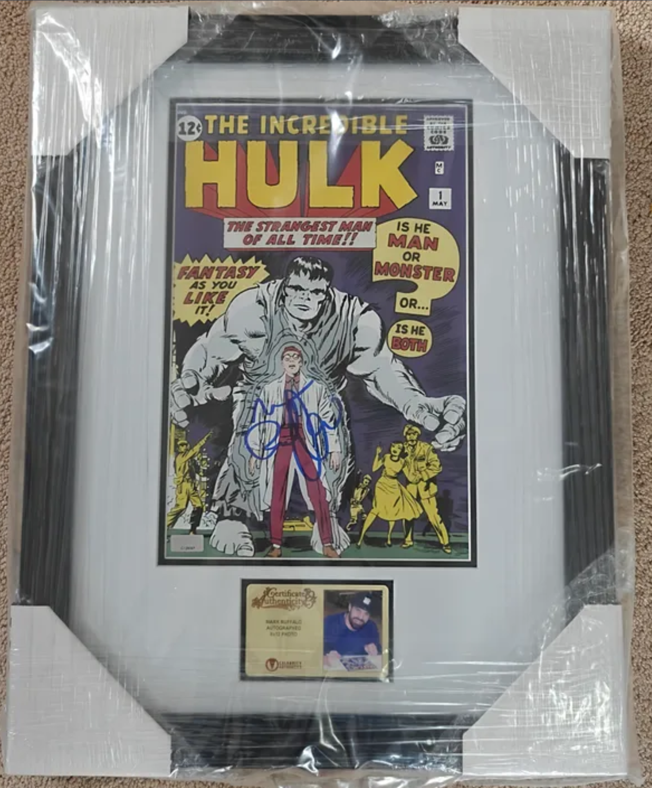 Mark Ruffalo Signed 8x12 Marvel Comics Incredible Hulk #1 Comic Cover