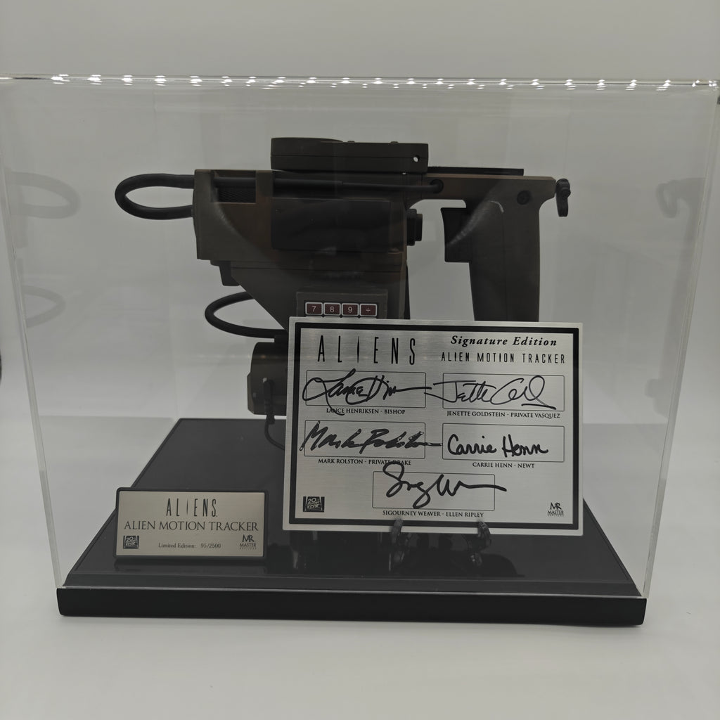 Sigourney Weaver +4 Signed Master Replicas Aliens Motion Tracker 1:1 Prop Replica Limited Edition