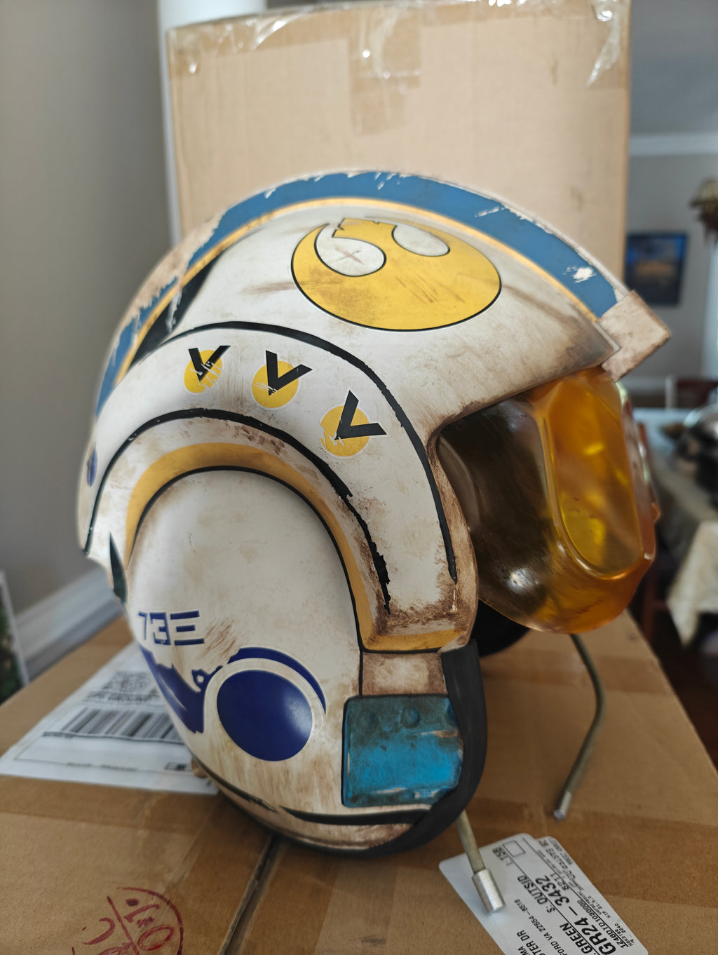 Anovos Star Wars TFA Rey Salvaged X-Wing Helmet 1:1 Full Scale