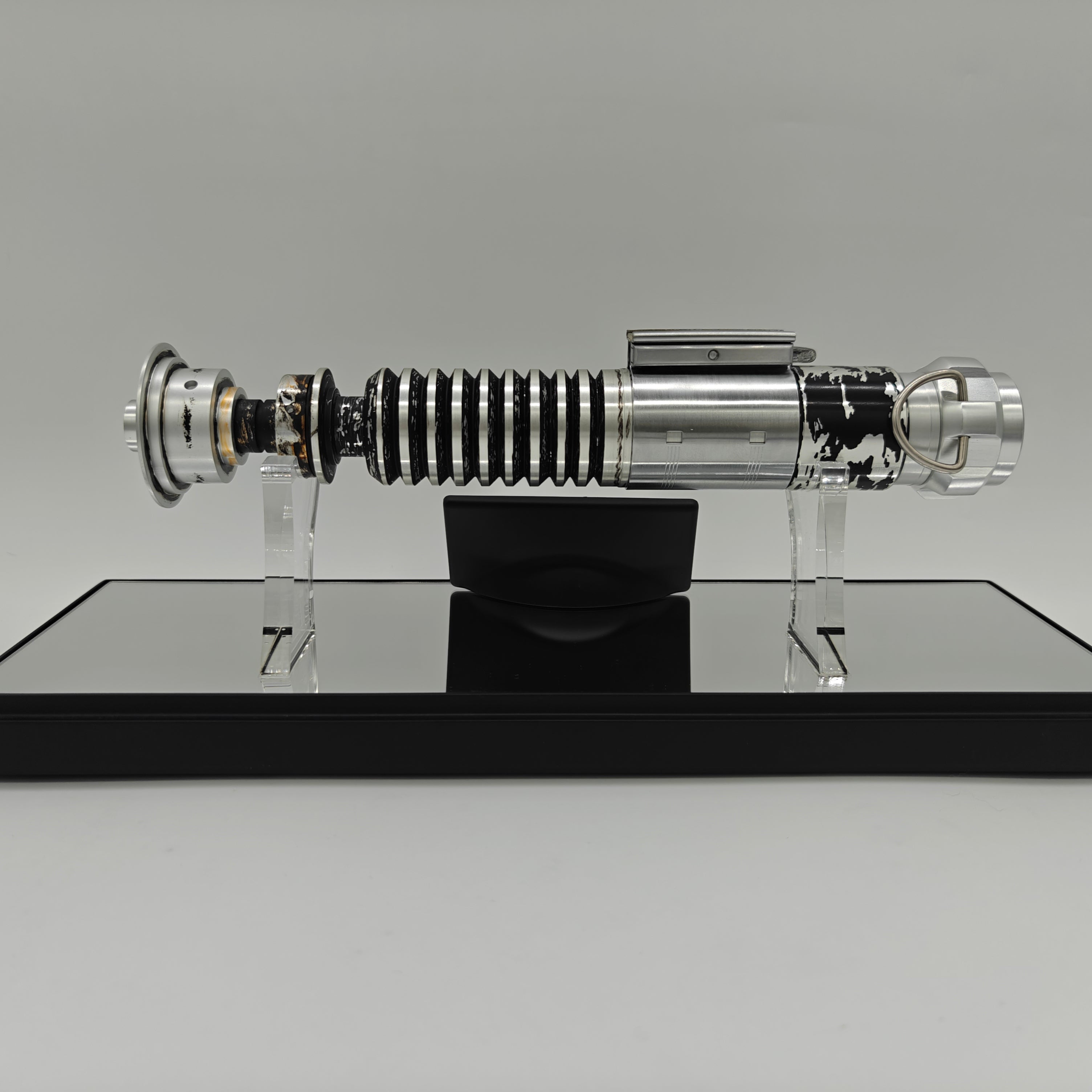 Master Replicas Star Wars Return of the Jedi Luke Skywalker Lightsaber V2 - Limited Edition Prop Replica