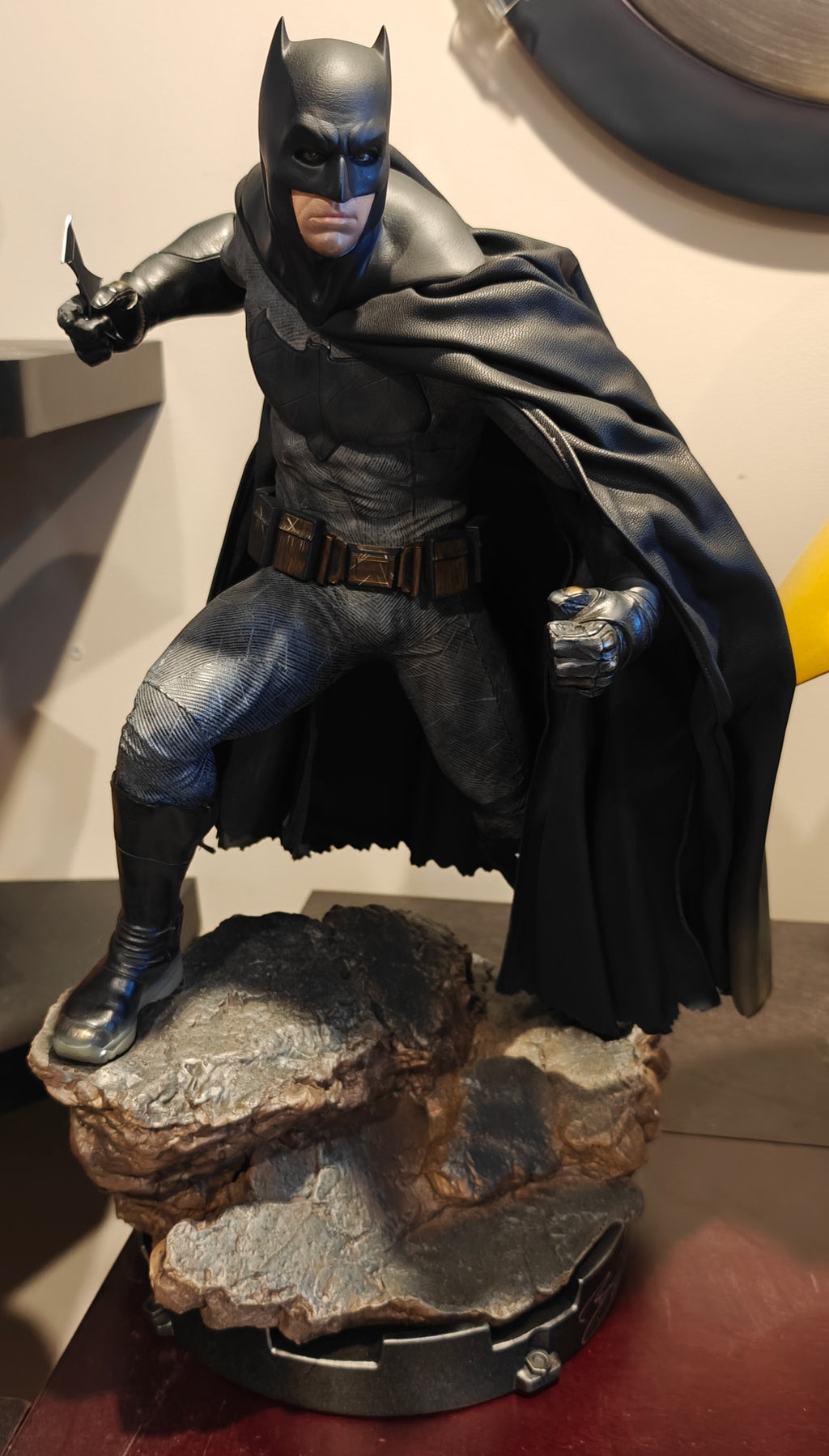 Ben Affleck Signed Sideshow Collectibles Batman Premium Format Statue - Dawn of Justice