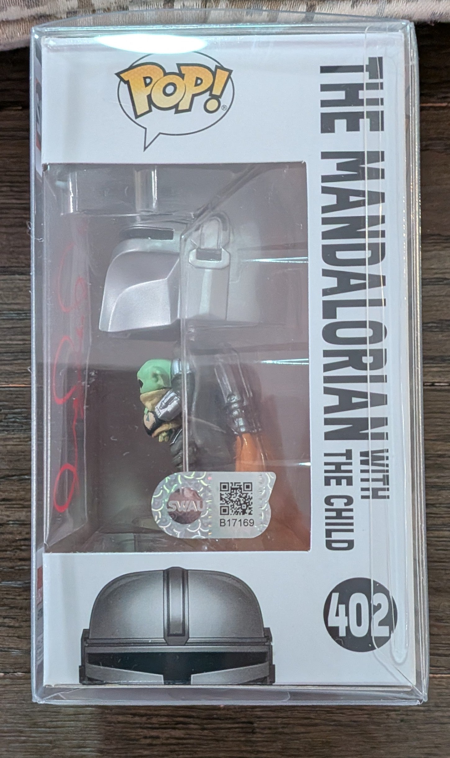 Pedro Pascal Signed Star Wars The Mandalorian with The Child Funko Pop #402 – SWAU Witnessed (Sold Out Red Ink)
