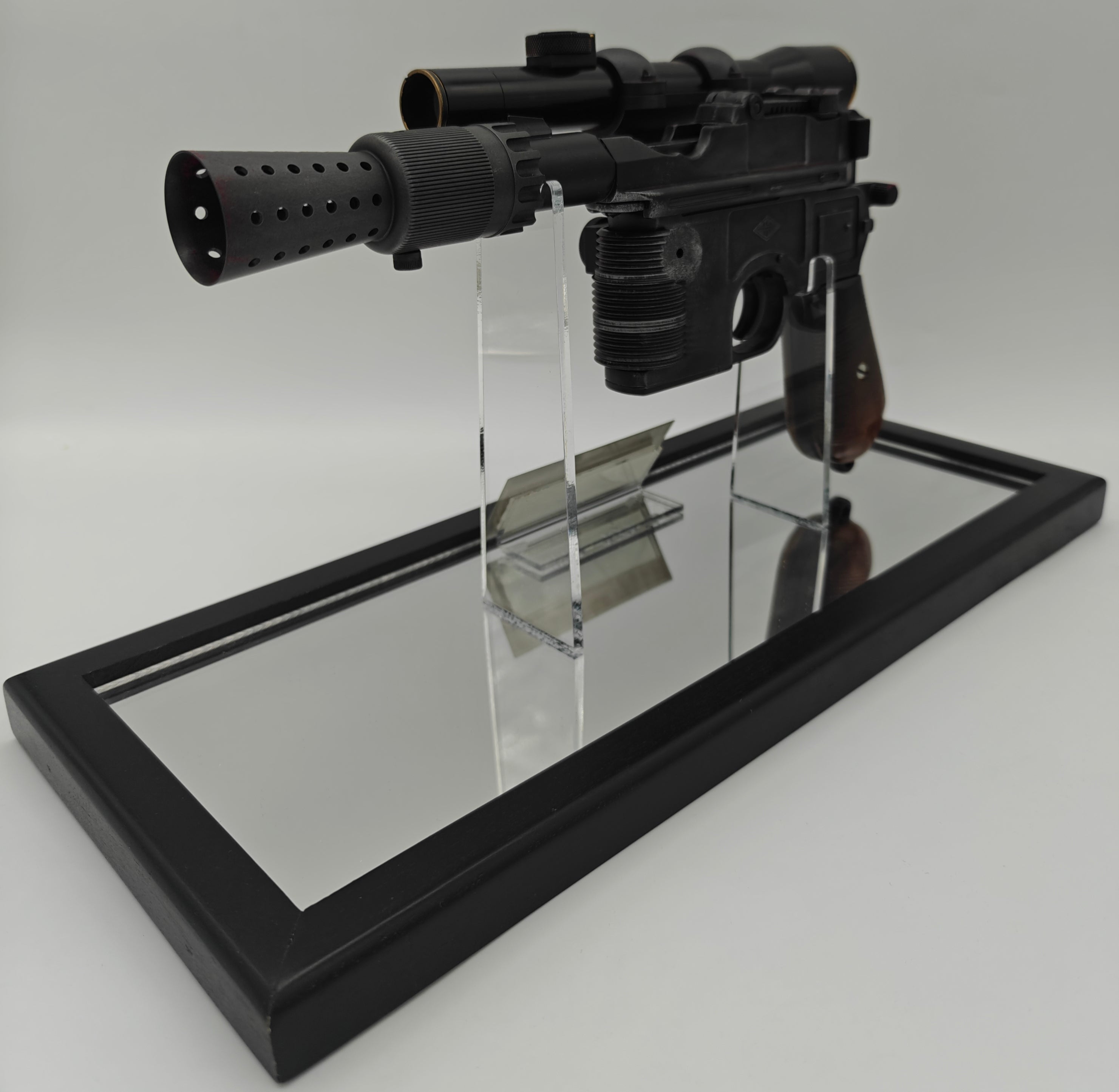 Master Replicas Han Solo Blaster A New Hope Limited Edition SW-101 USA Made