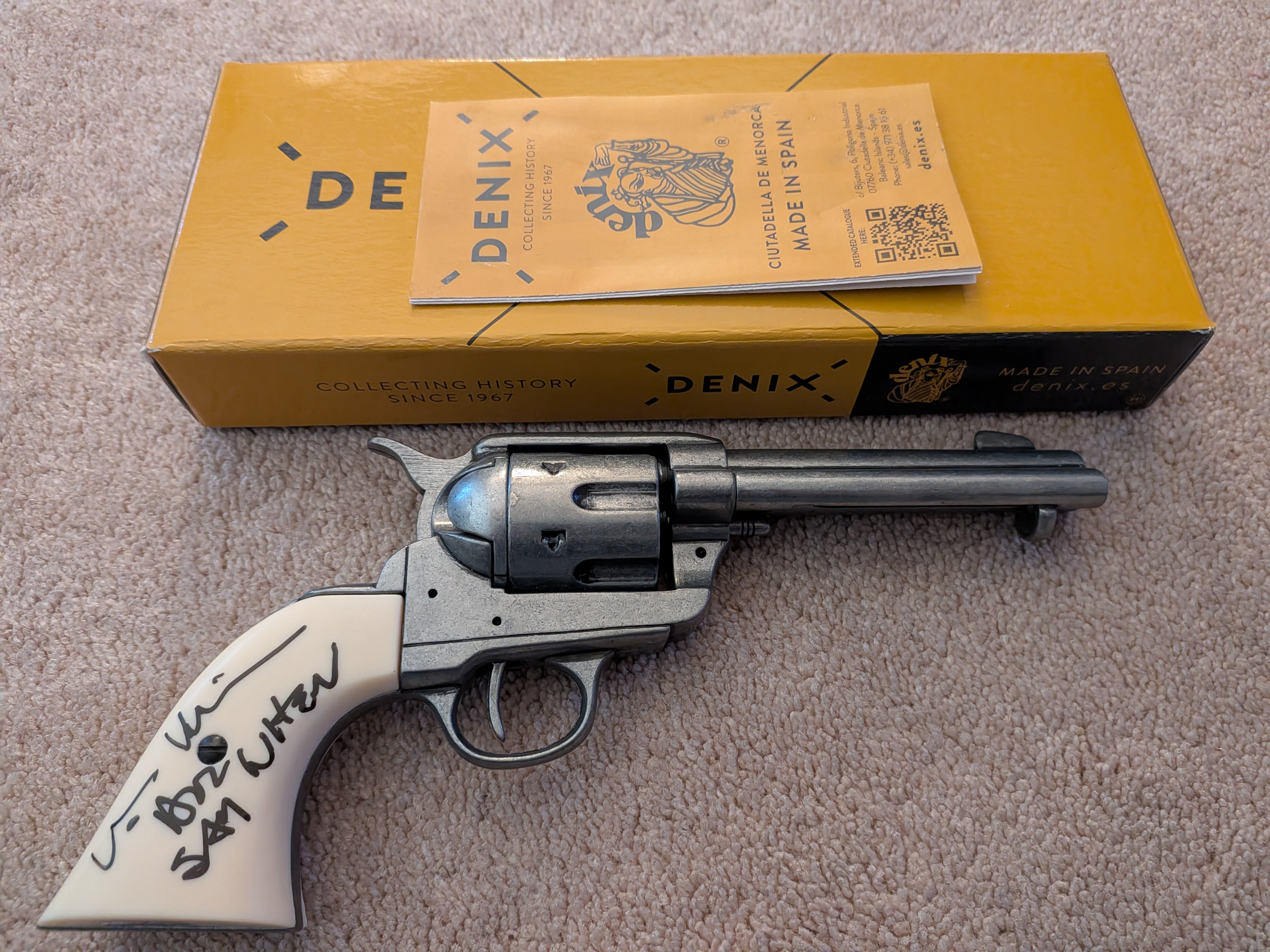 Val Kilmer Signed Doc Holliday “Quick Draw” Revolver Prop Replica – “Say When” Inscription | Tombstone 1:1 Full-size Collectible