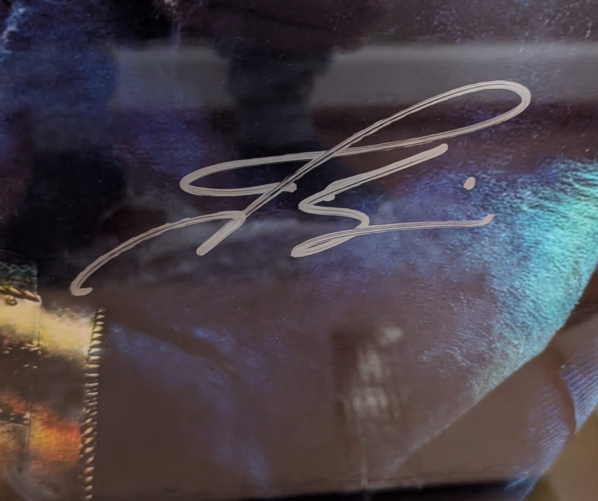 Josh Brolin Signed Thanos Infinity Gauntlet 16x20 Framed Photo – Marvel Avengers Autographed Collectible