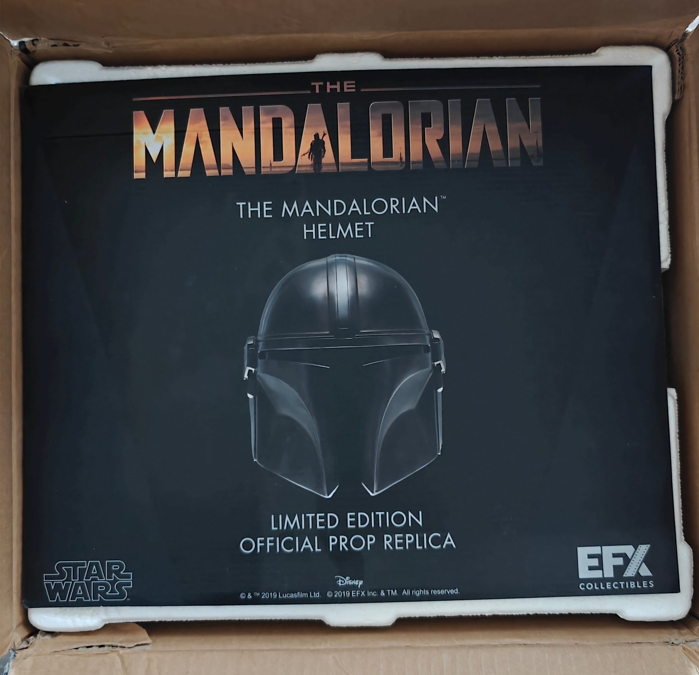 Pedro Pascal +2 Artist Proof EFX Collectibles Mandalorian Limited Edition Helmet (1st Run)