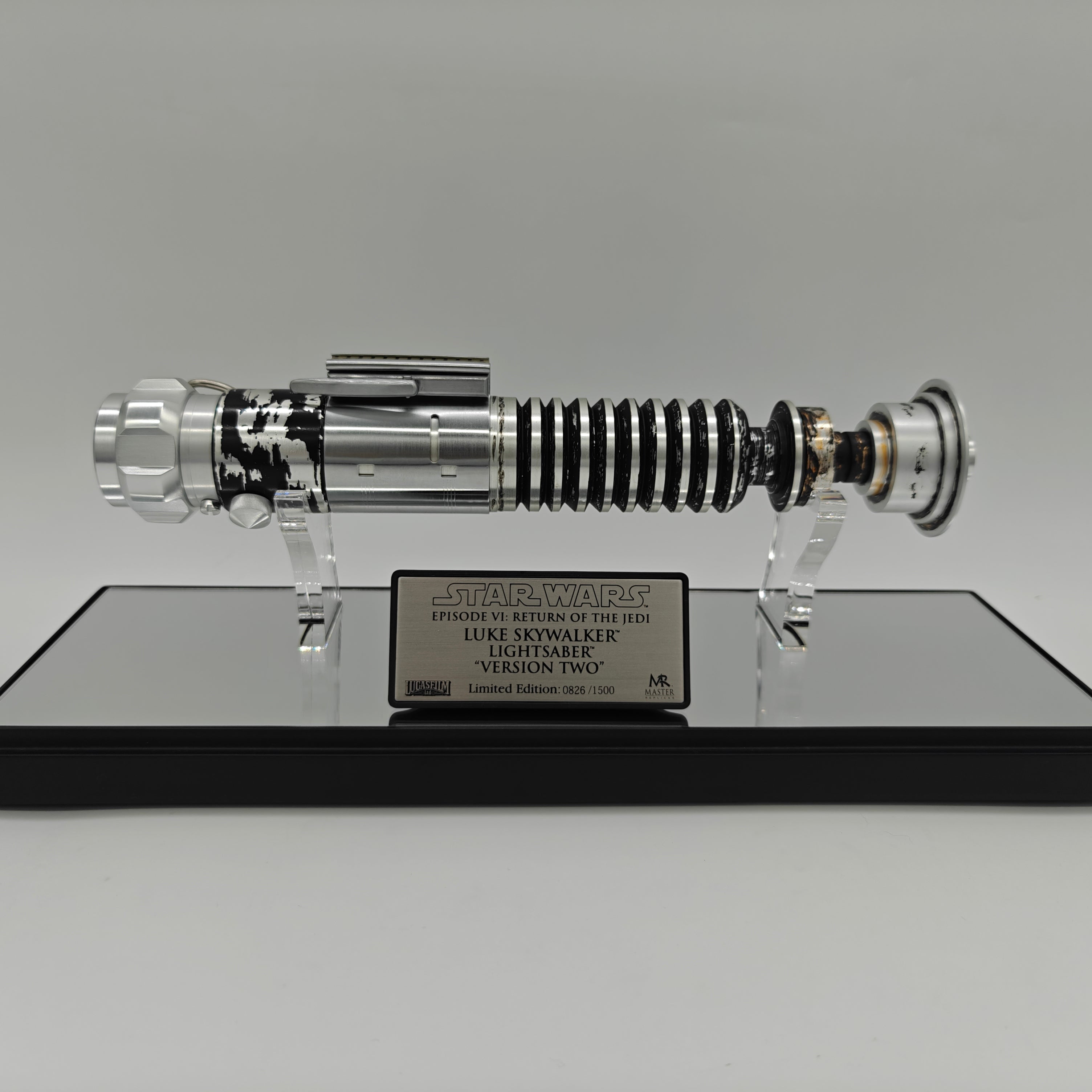 Master Replicas Star Wars Return of the Jedi Luke Skywalker Lightsaber V2 - Limited Edition Prop Replica