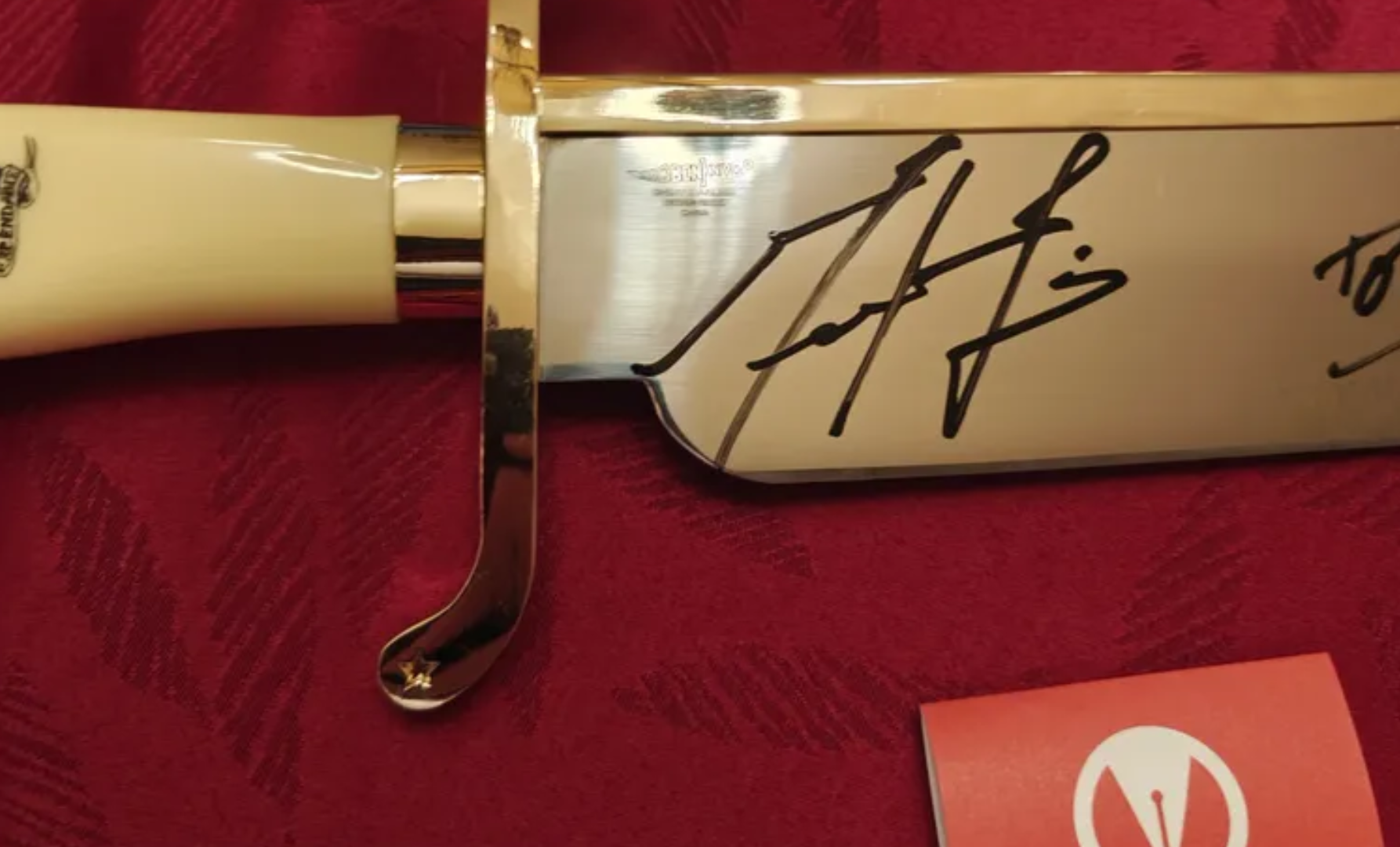 Stallone, Gibson, Lundgren 3x Signed Gil Hibben Expendables Bowie Knife Limited Edition