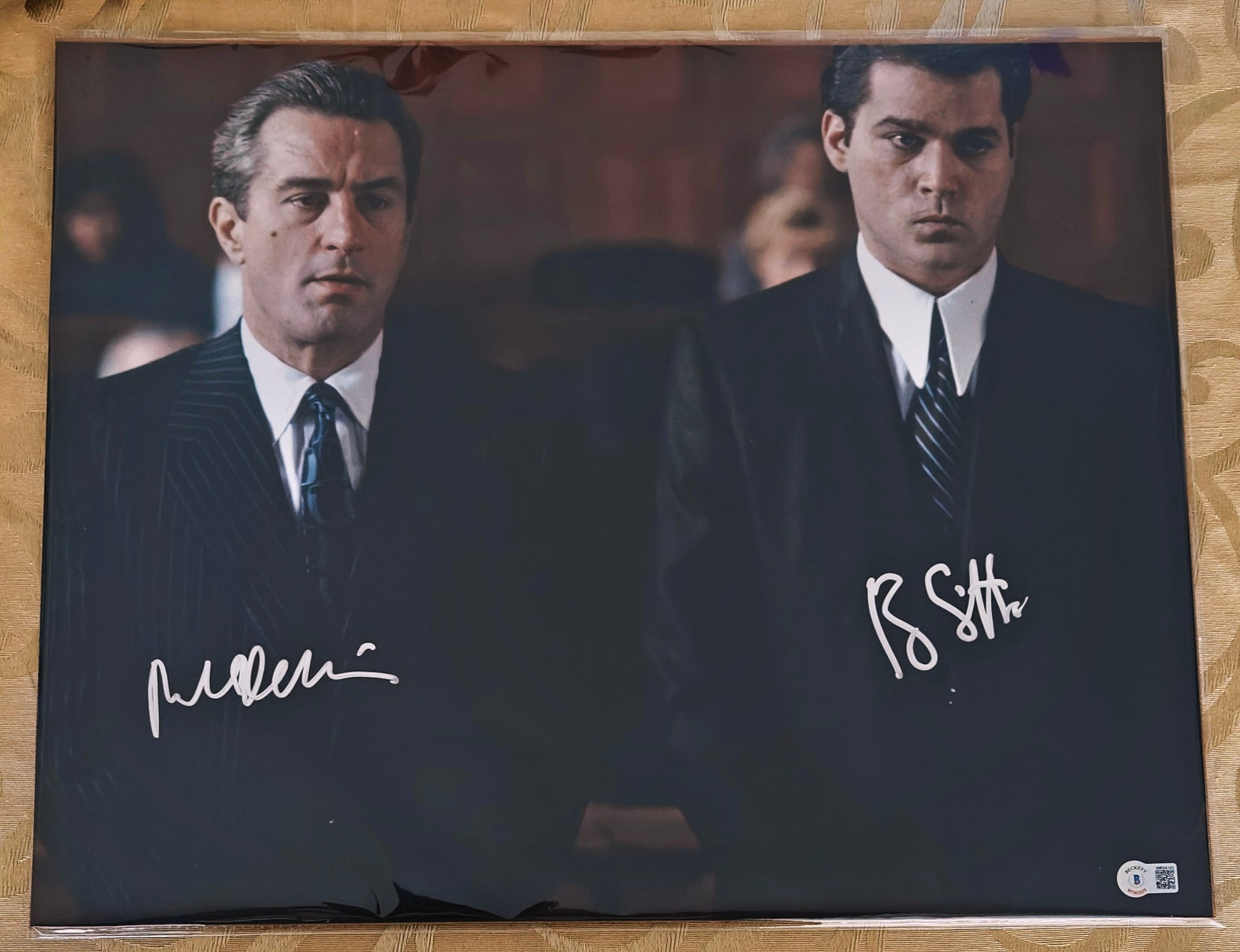 Ray Liotta & Robert De Niro Dual-Signed 16x20 Photo from Goodfellas - Beckett Witnessed