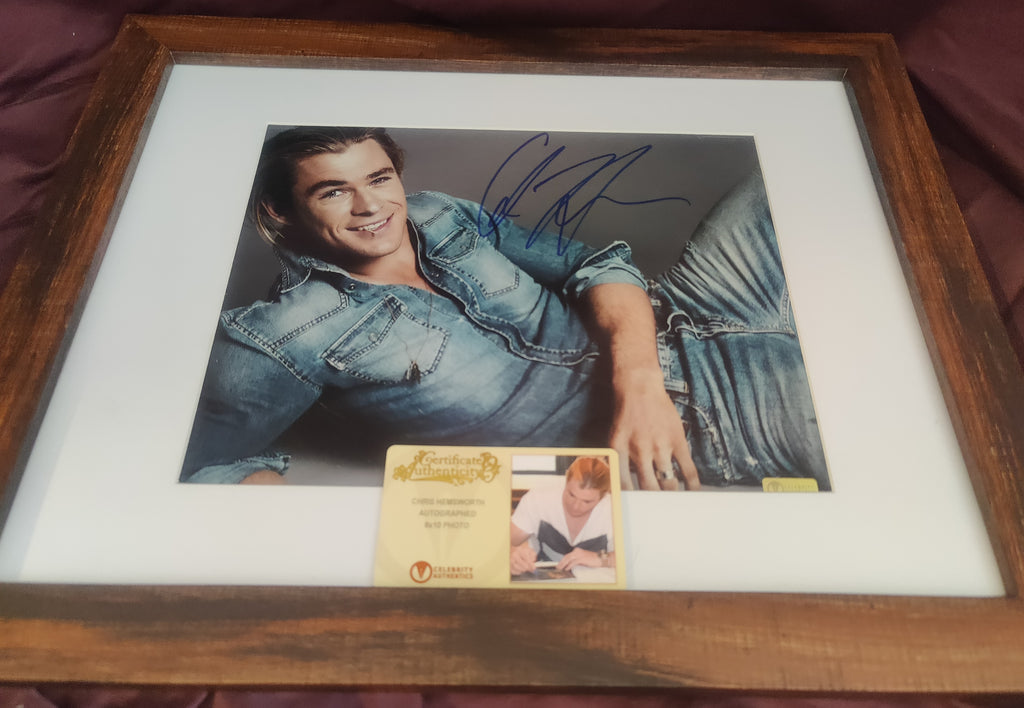 Chris Hemsworth Signed 8x10 Photo Studio Shot in 11x14 Wooden Matted Frame