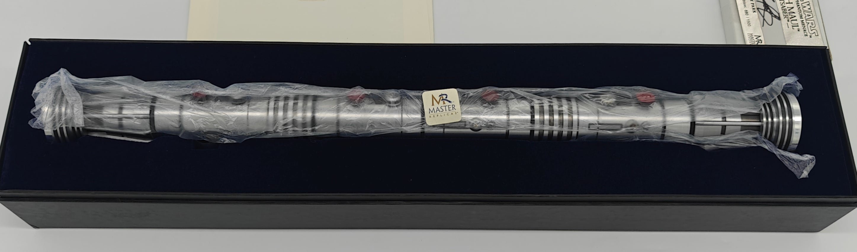 Master Replicas Darth Maul TPM EP1 Lightsaber Signature Edition SW-108S Signed by Ray Park