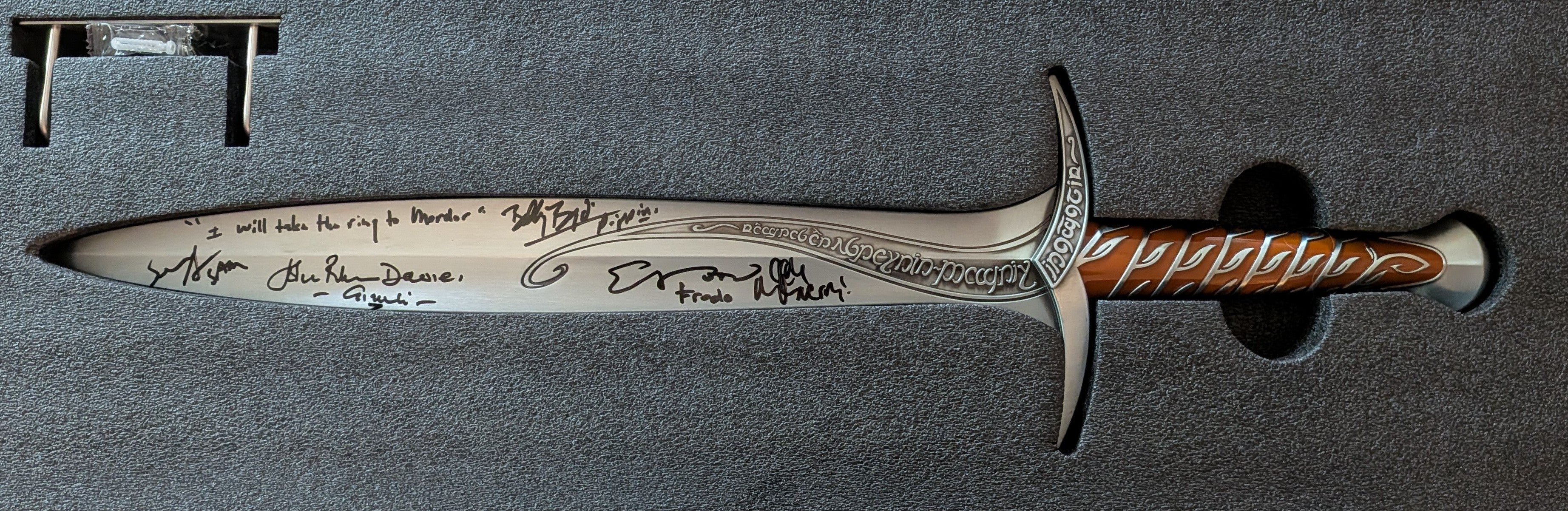 Multi-Signed Wētā Workshop x FAN EXPO Exclusive – 25th Anniversary Lord of the Rings 1:1 Scale Sting Sword Replica Limited Edition