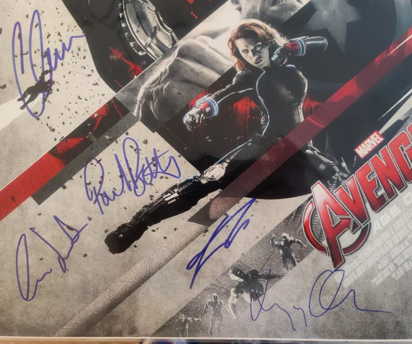 7x Signed Marvel Avengers: Age of Ultron 16x24 Poster! Chris Hemsworth, Chris Evans, Paul Bettany, Elizabeth Olsen, Cobie Smulders, Anthony Mackie and Jeremy Renner