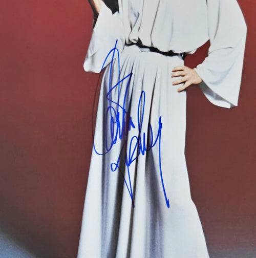 Carrie Fisher as Princess Leia Signed 11x14 Photo (Beckett) Star Wars in 16x20 Studio-Grade Frame