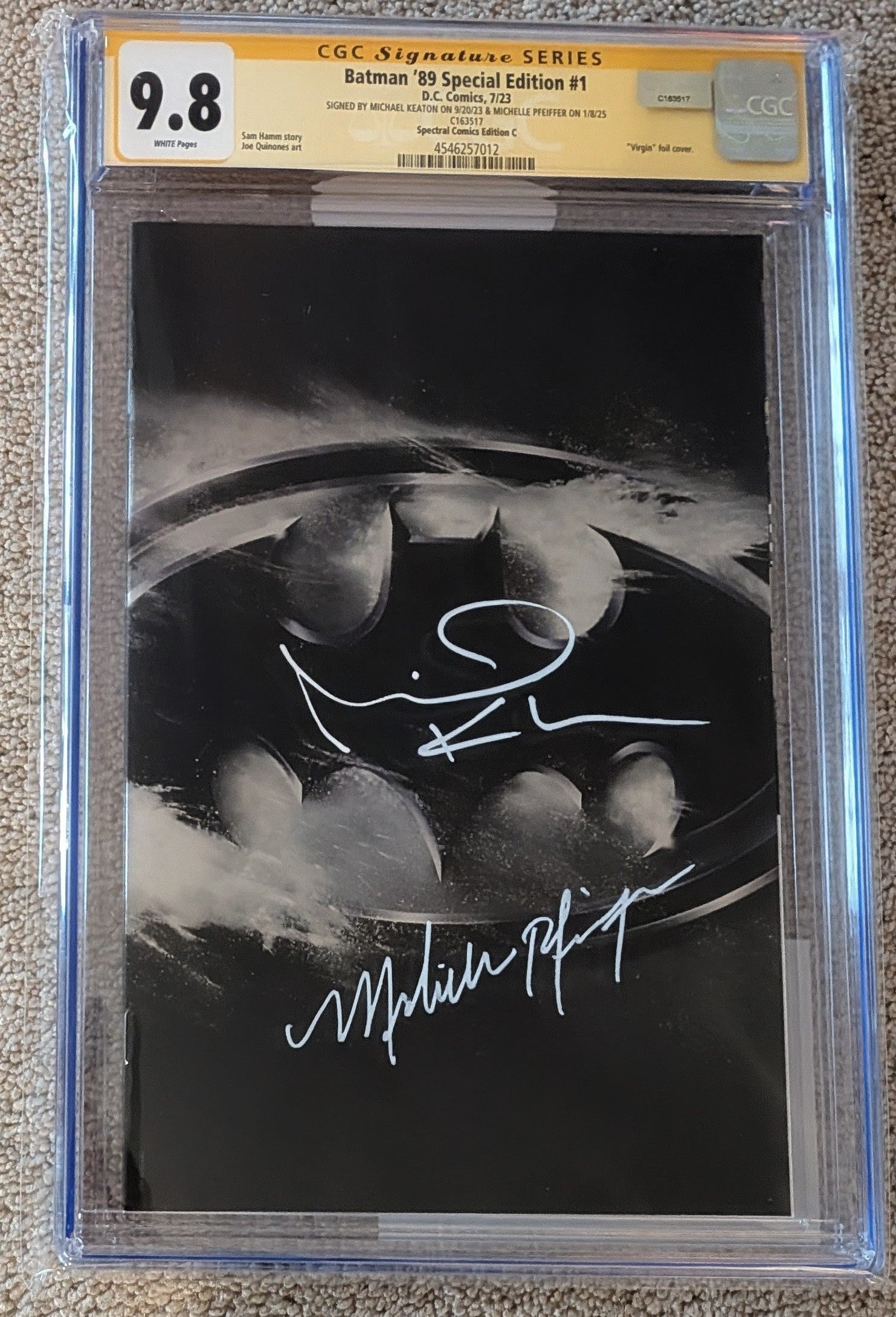 Batman ‘89 Special Edition #1 CGC 9.8 Signature Series – Dual Signed by Michael Keaton & Michelle Pfeiffer | Virgin Foil Cover
