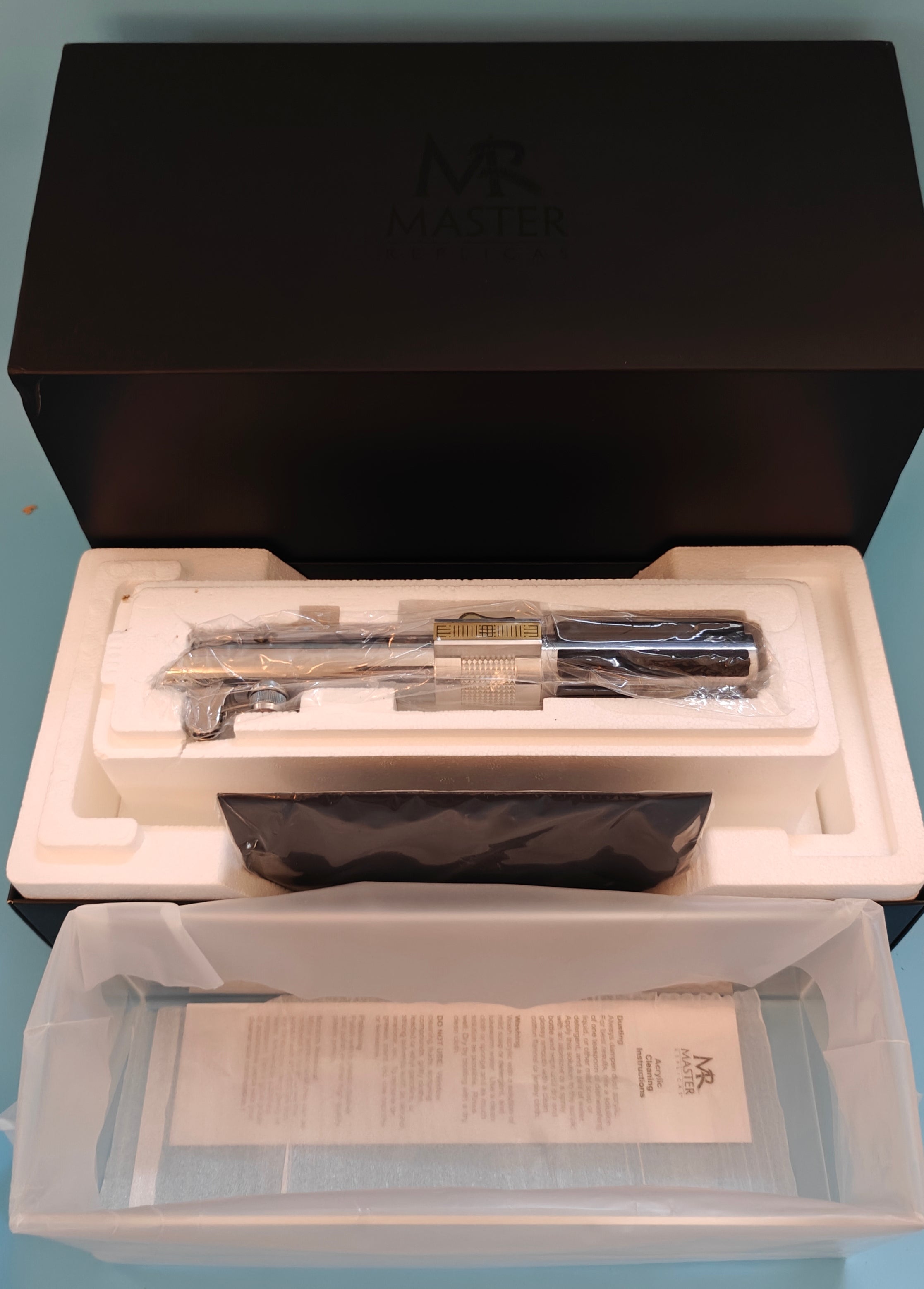 Master Replicas Star Wars Anakin Skywalker Lightsaber Revenge of the Sith SW-131 Limited Edition Prop Replica