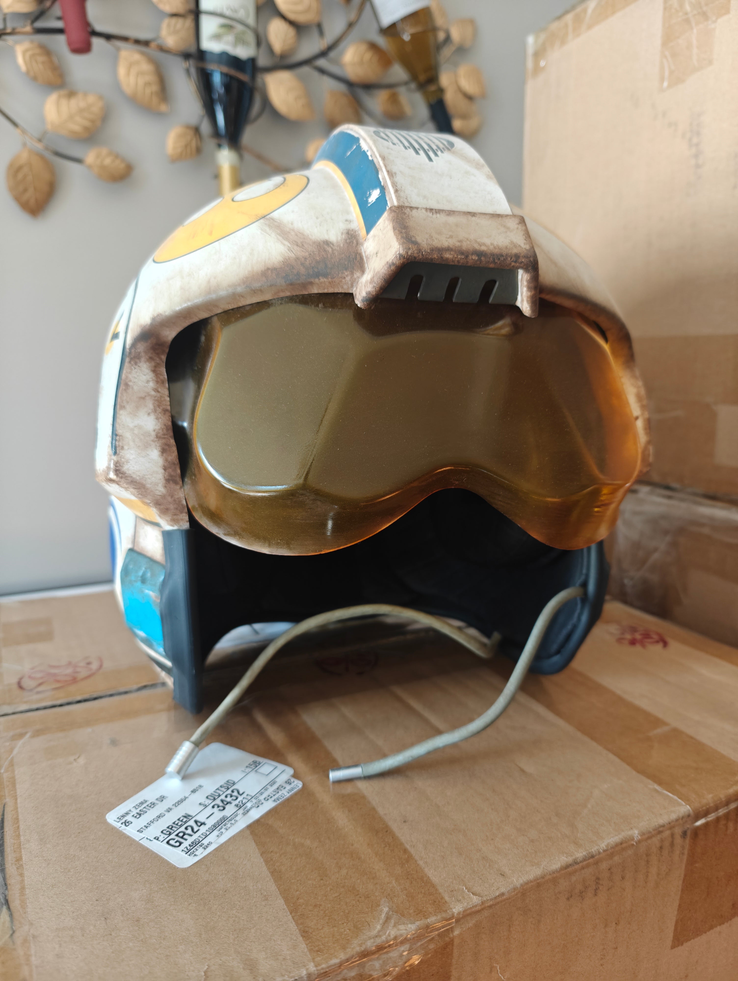 Anovos Star Wars TFA Rey Salvaged X-Wing Helmet 1:1 Full Scale