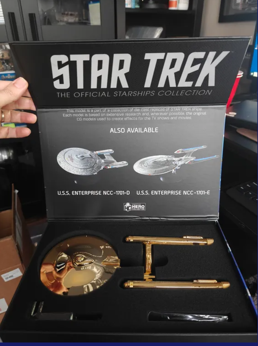 Master Replicas Signature Series Shatner Eaglemoss Star Trek 18k NCC1701 XL Ship